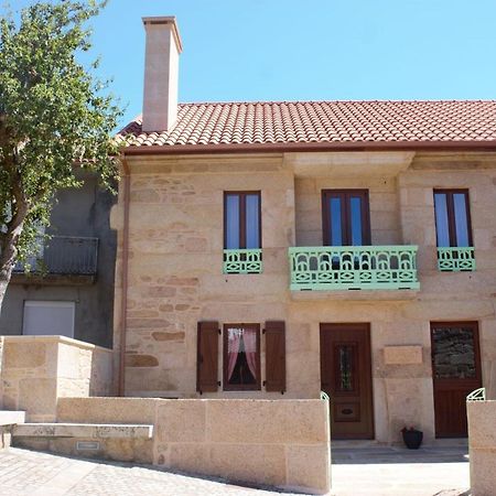Casa De Miranda Guest House Ezaro Luaran gambar